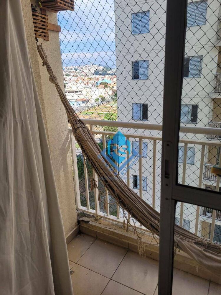 Apartamento à venda com 3 quartos, 67m² - Foto 2