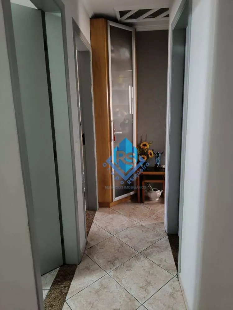 Apartamento para alugar com 3 quartos, 80m² - Foto 11