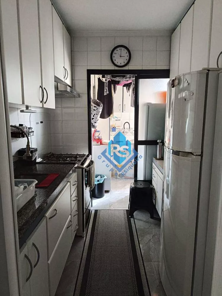 Apartamento para alugar com 3 quartos, 80m² - Foto 6