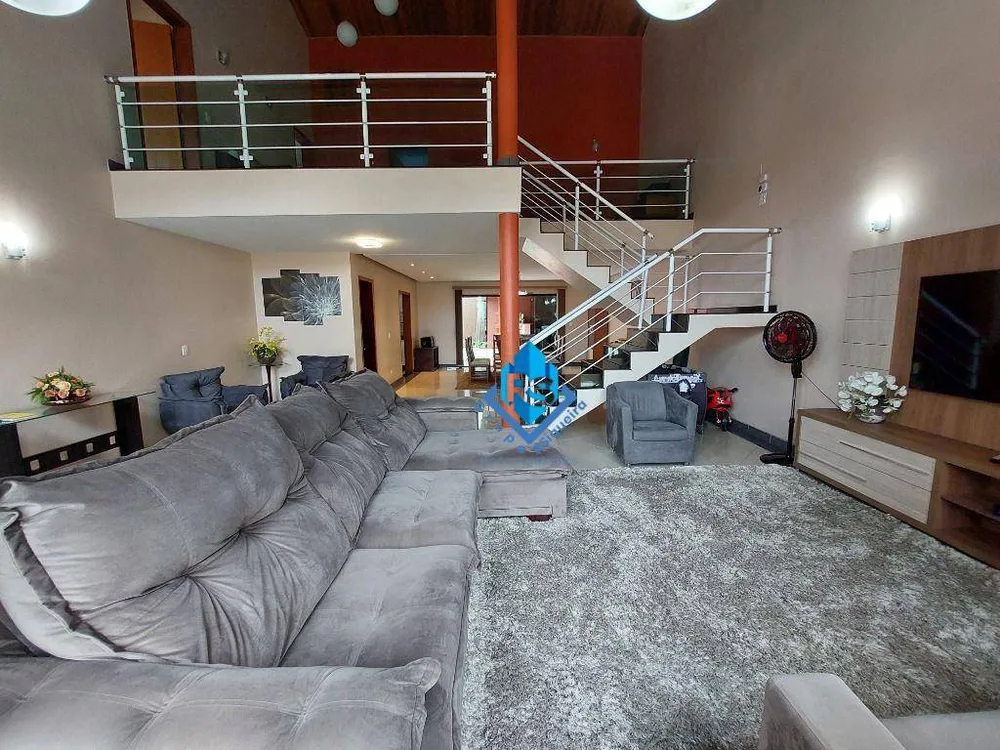 Sobrado, 3 quartos, 296 m² - Foto 4