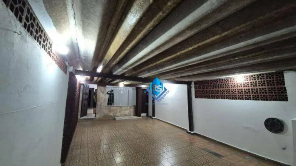 Casa, 3 quartos, 200 m² - Foto 1