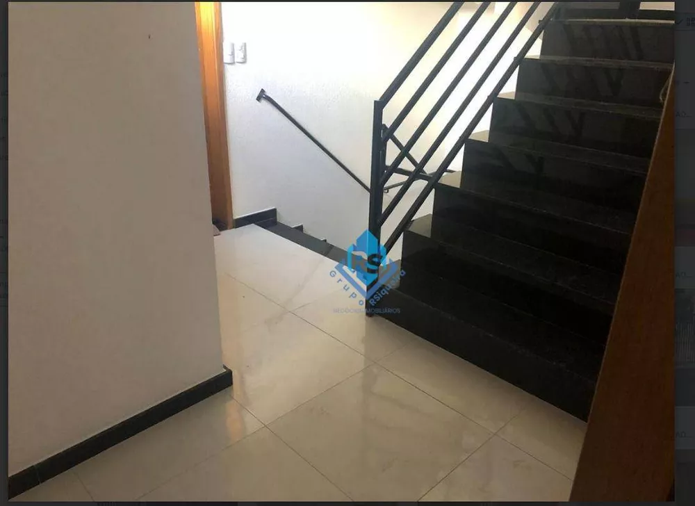 Cobertura à venda com 2 quartos, 100m² - Foto 2