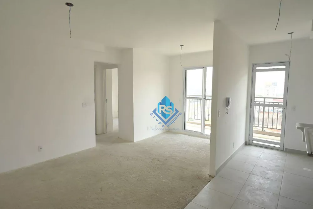 Apartamento à venda com 2 quartos, 56m² - Foto 2