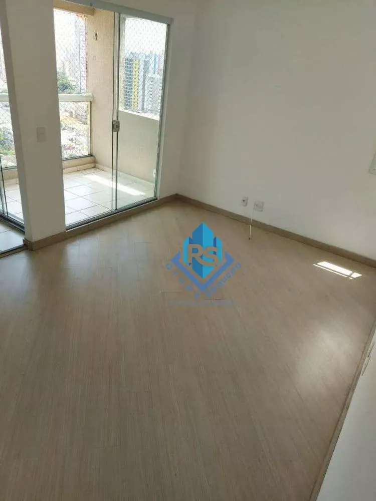 Apartamento à venda com 3 quartos, 60m² - Foto 3