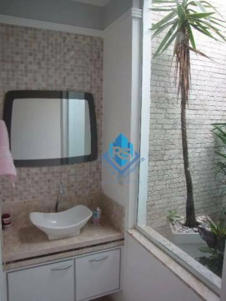 Casa, 3 quartos, 237 m² - Foto 14
