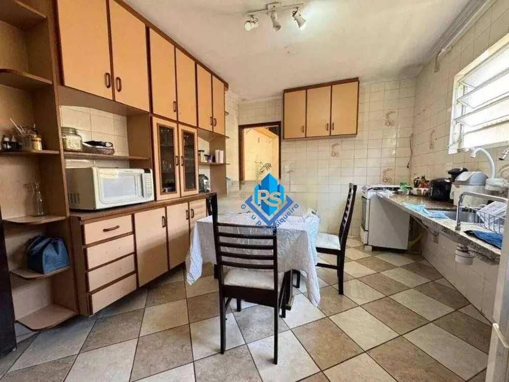 Sobrado, 3 quartos, 180 m² - Foto 1