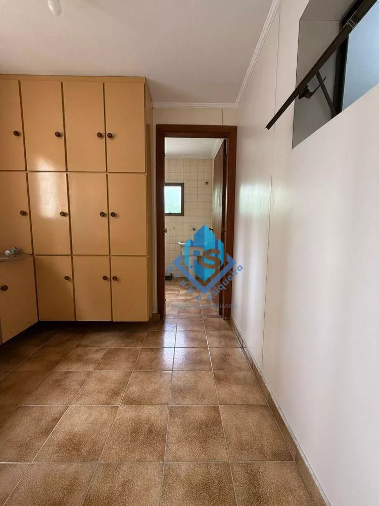 Apartamento à venda e aluguel com 3 quartos, 140m² - Foto 4