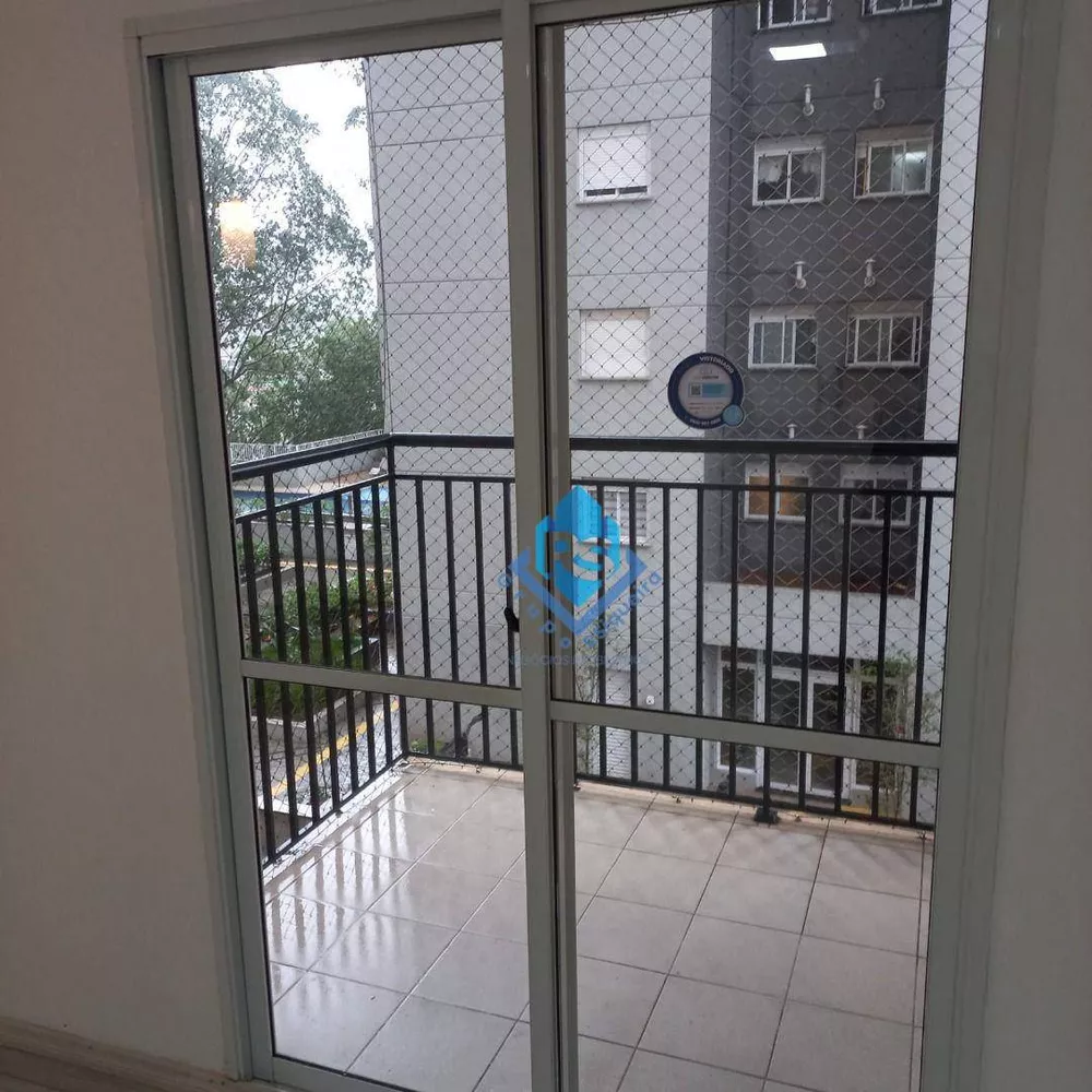 Apartamento à venda com 3 quartos, 67m² - Foto 3