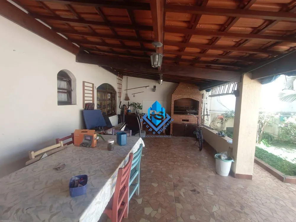 Casa, 3 quartos, 194 m² - Foto 3