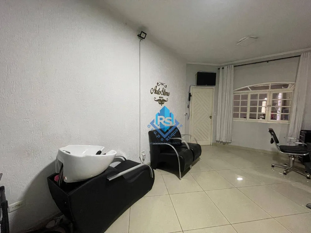 Sobrado, 3 quartos, 209 m² - Foto 3