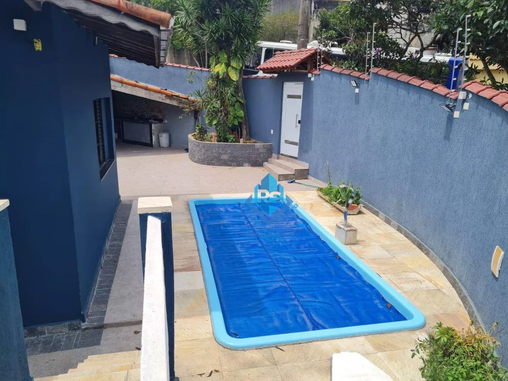 Sobrado à venda com 3 quartos, 190m² - Foto 1