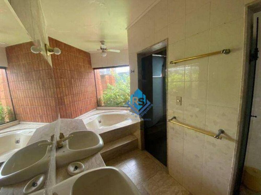 Sobrado, 4 quartos, 422 m² - Foto 12