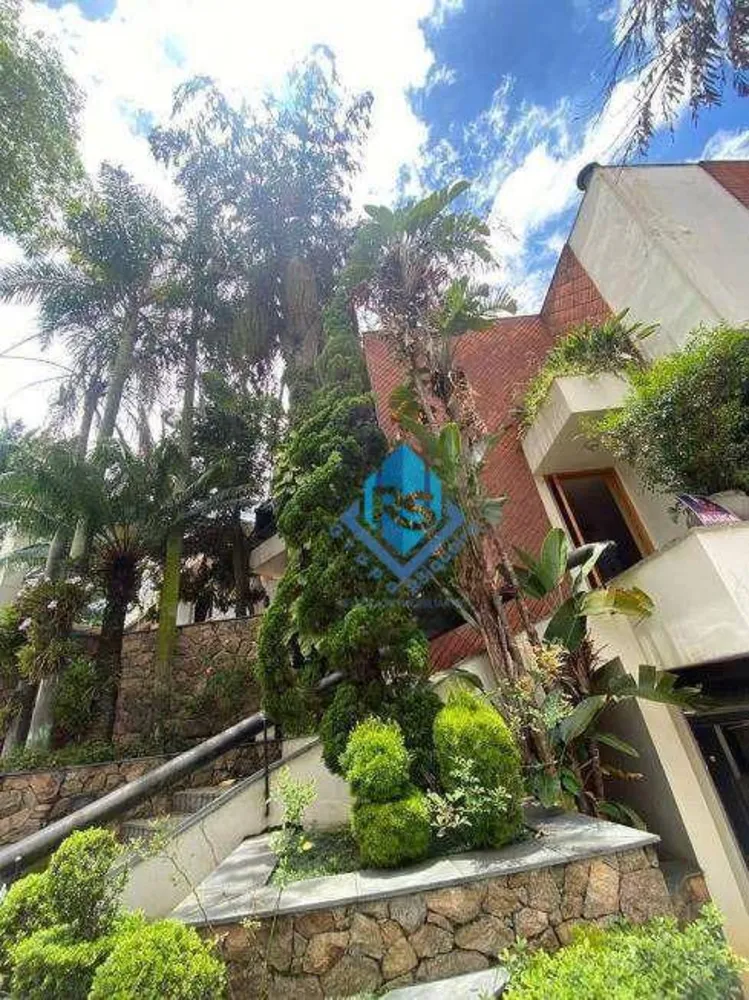 Sobrado, 4 quartos, 422 m² - Foto 1
