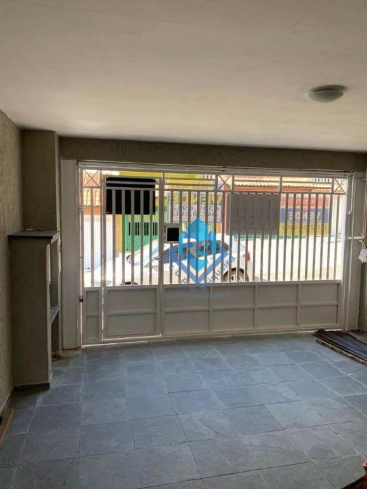 Sobrado à venda com 3 quartos, 162m² - Foto 2