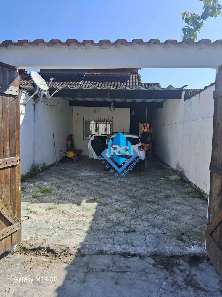 Casa, 3 quartos, 129 m² - Foto 1