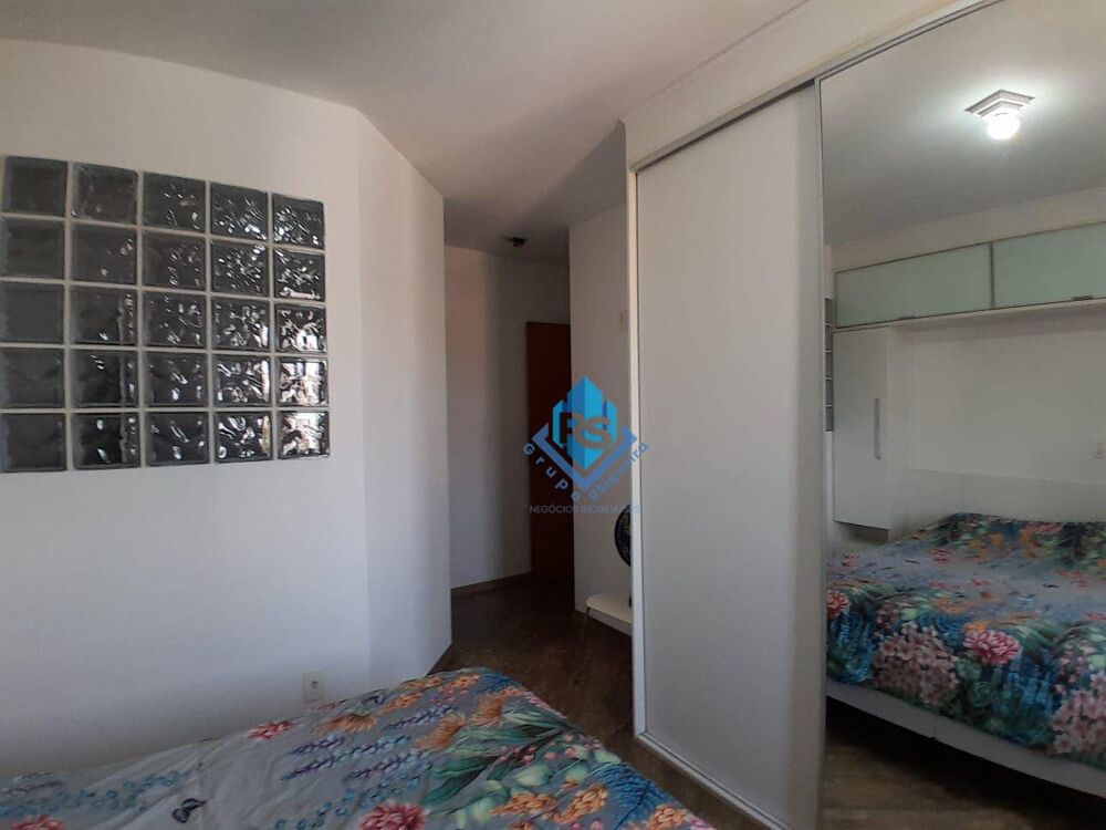 Apartamento à venda com 2 quartos, 70m² - Foto 31