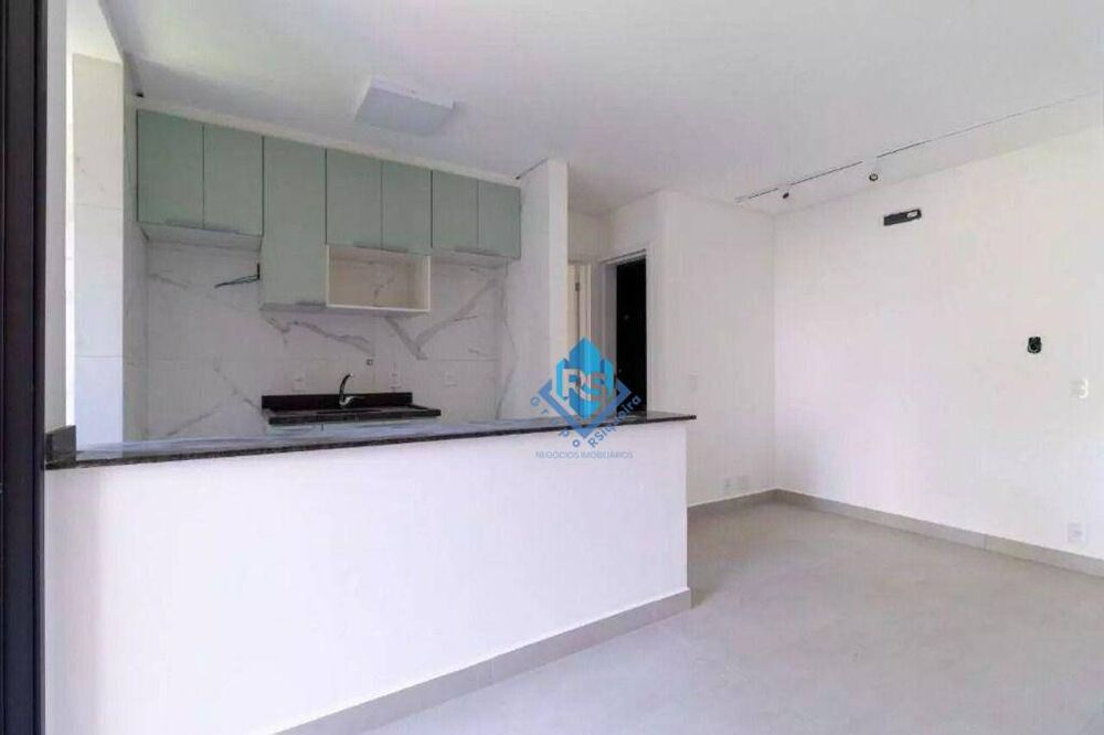 Apartamento para alugar com 1 quarto, 42m² - Foto 2