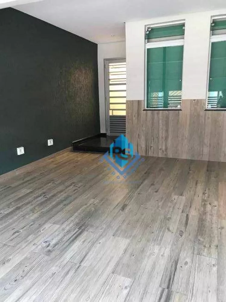 Sobrado à venda com 3 quartos, 180m² - Foto 3