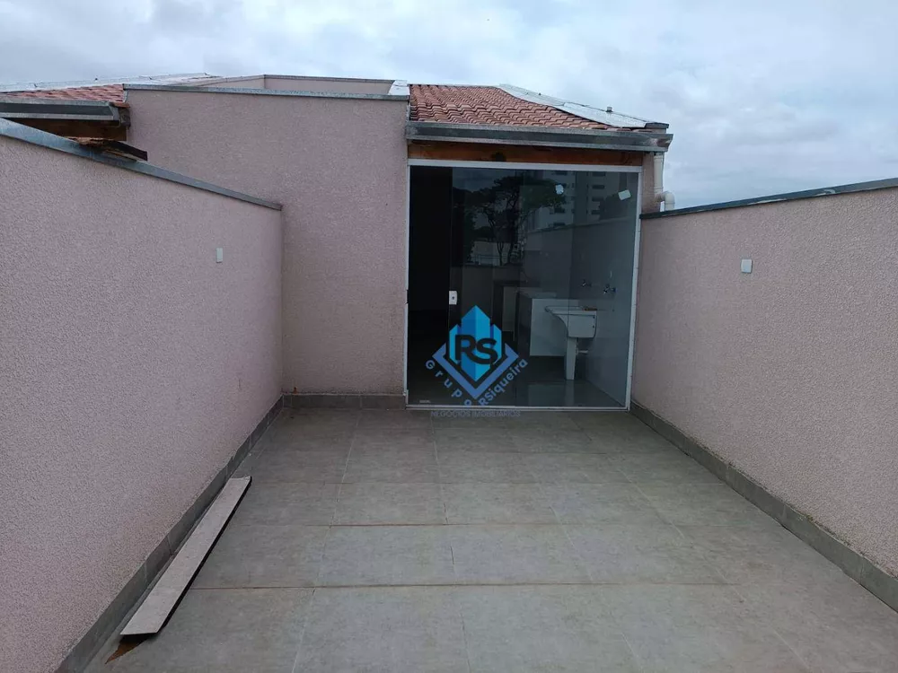 Cobertura à venda com 2 quartos, 90m² - Foto 3