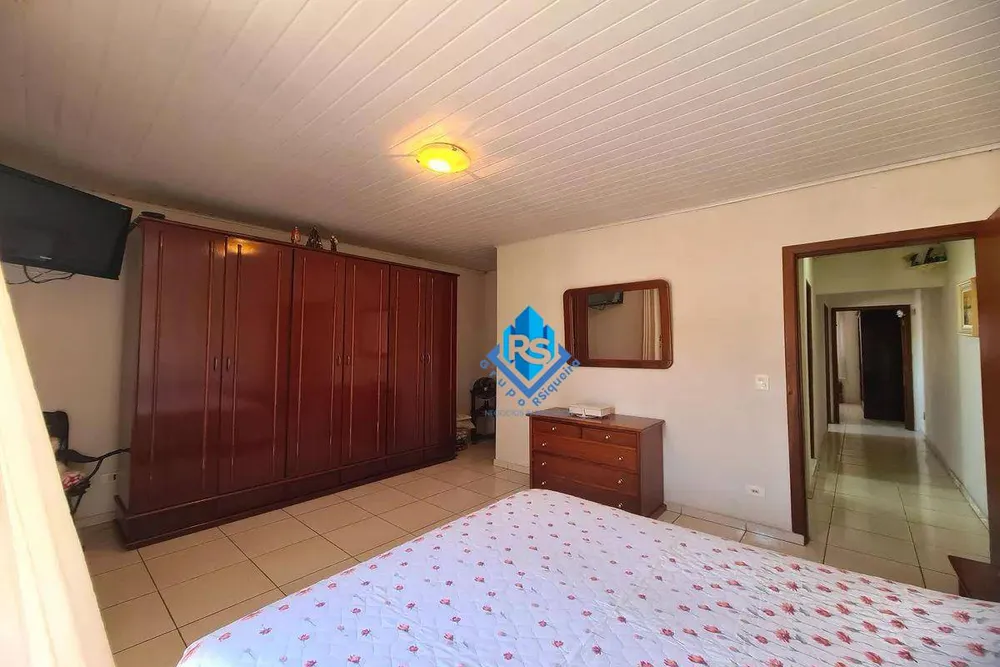Casa, 3 quartos, 213 m² - Foto 1
