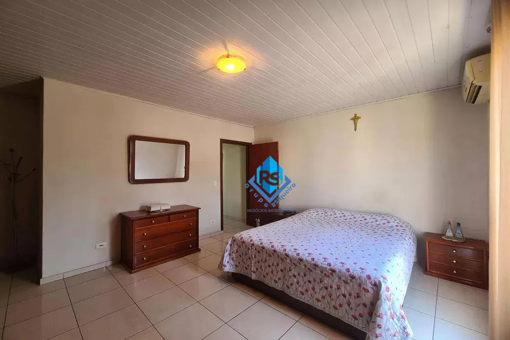 Casa, 3 quartos, 213 m² - Foto 8