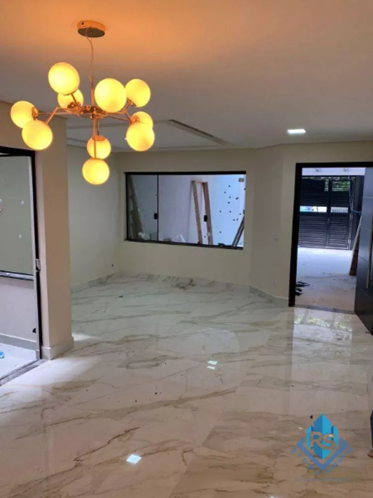 Sobrado à venda com 3 quartos, 210m² - Foto 2