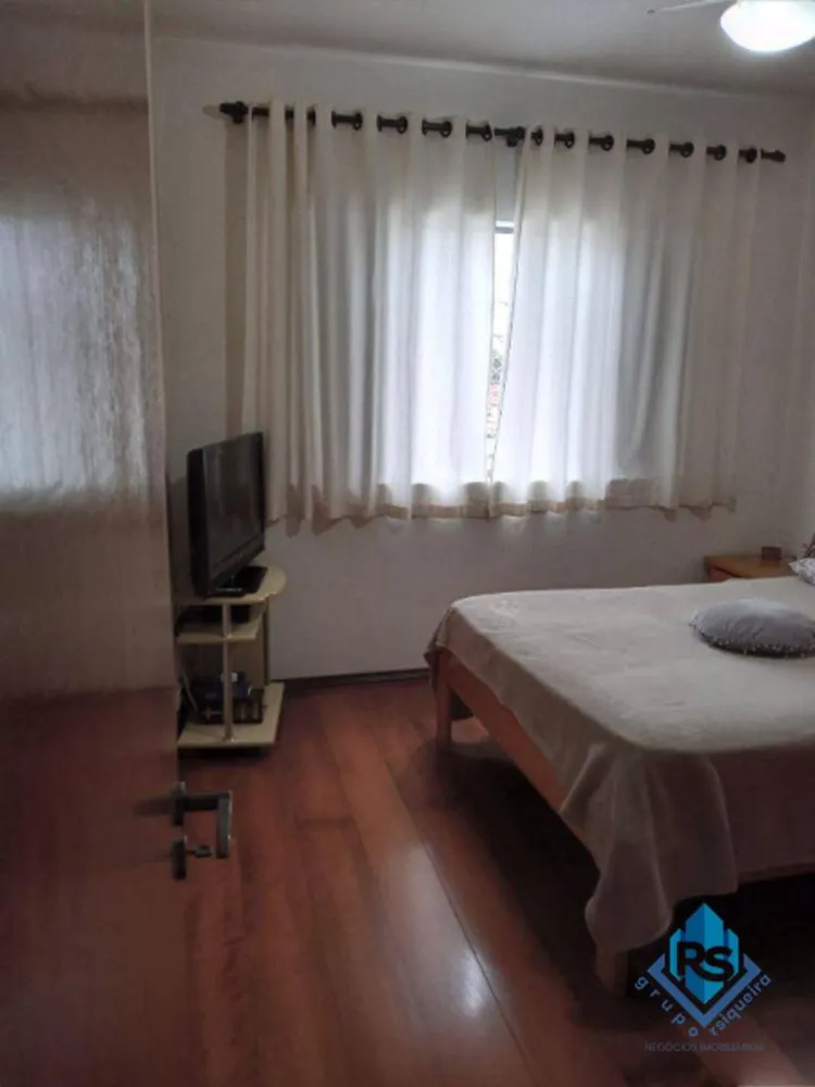 Sobrado, 3 quartos, 220 m² - Foto 1