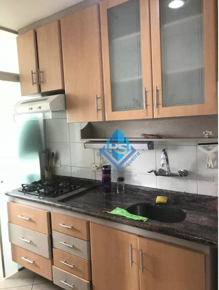 Apartamento à venda com 3 quartos, 80m² - Foto 1