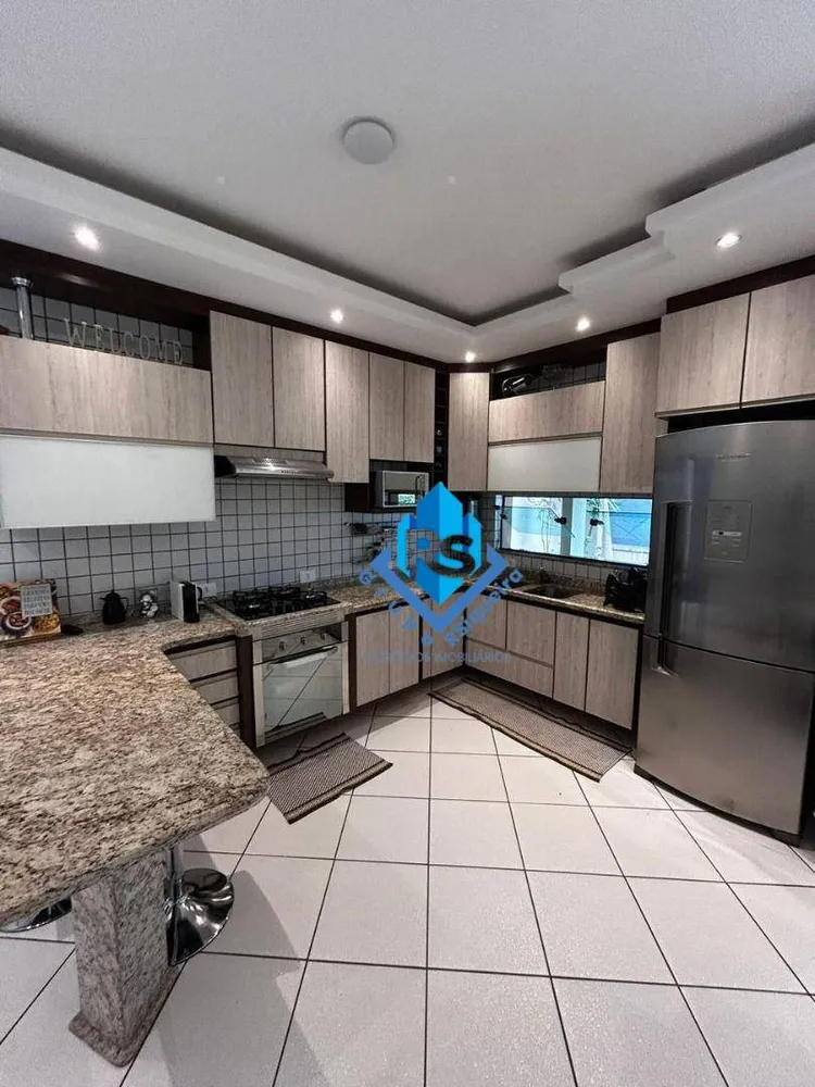 Sobrado, 3 quartos, 295 m² - Foto 3