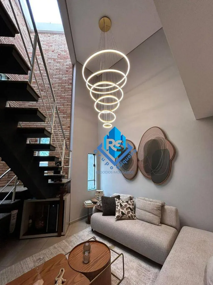 Sobrado, 3 quartos, 295 m² - Foto 2