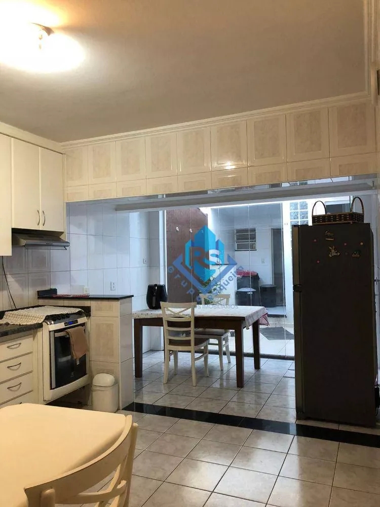 Sobrado à venda com 3 quartos, 163m² - Foto 1