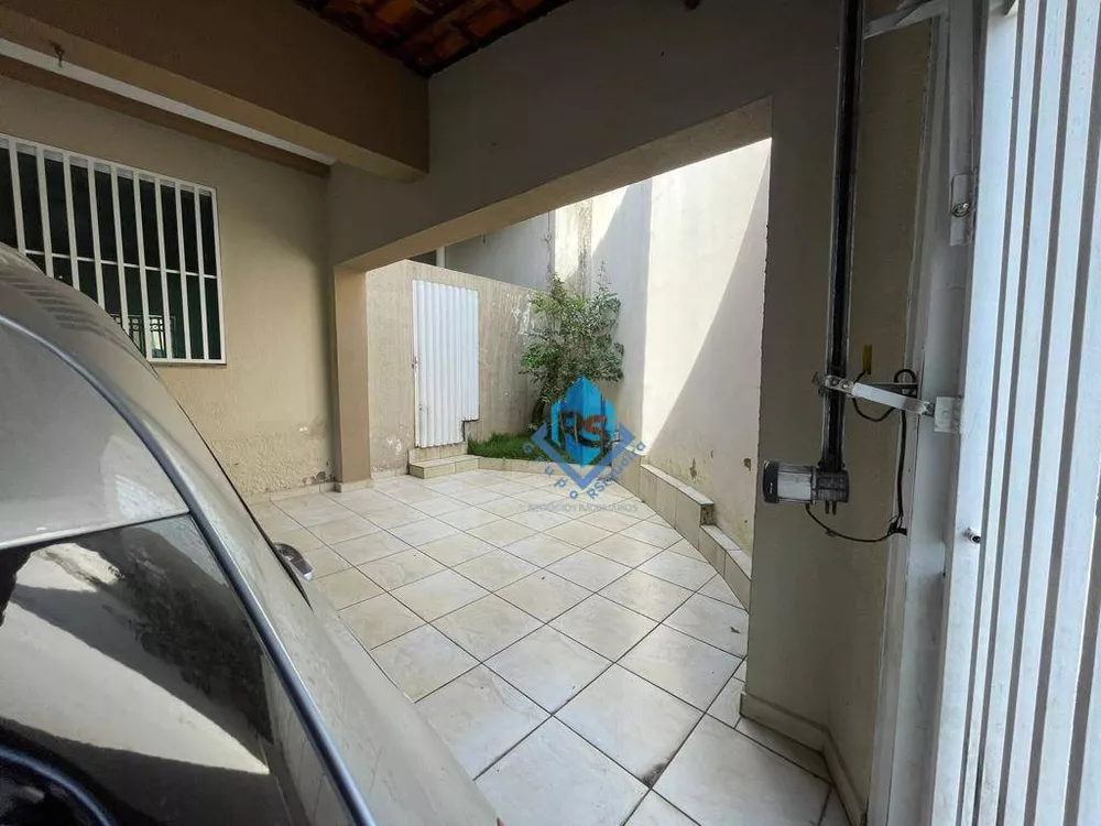 Sobrado à venda com 4 quartos, 270m² - Foto 3