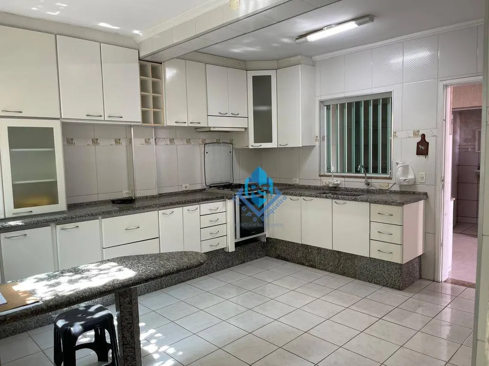 Sobrado, 4 quartos, 270 m² - Foto 5