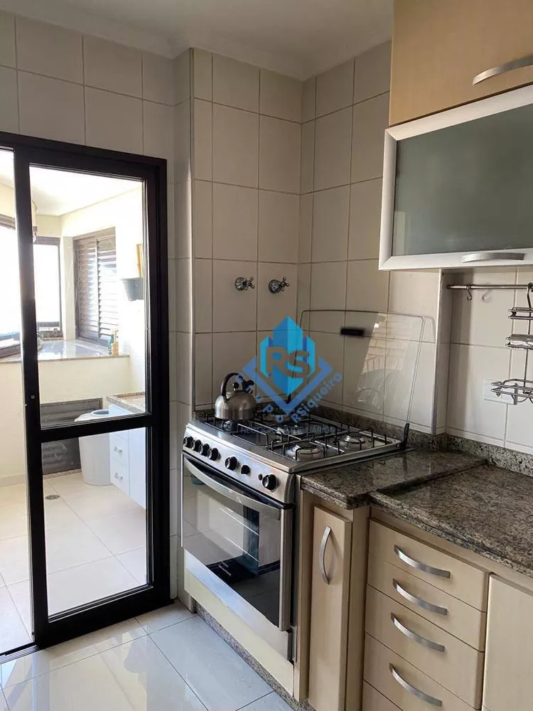 Apartamento para alugar com 3 quartos, 144m² - Foto 9