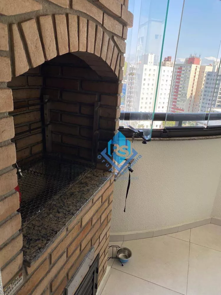 Apartamento para alugar com 3 quartos, 144m² - Foto 12