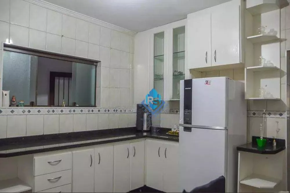 Sobrado à venda com 4 quartos, 344m² - Foto 4