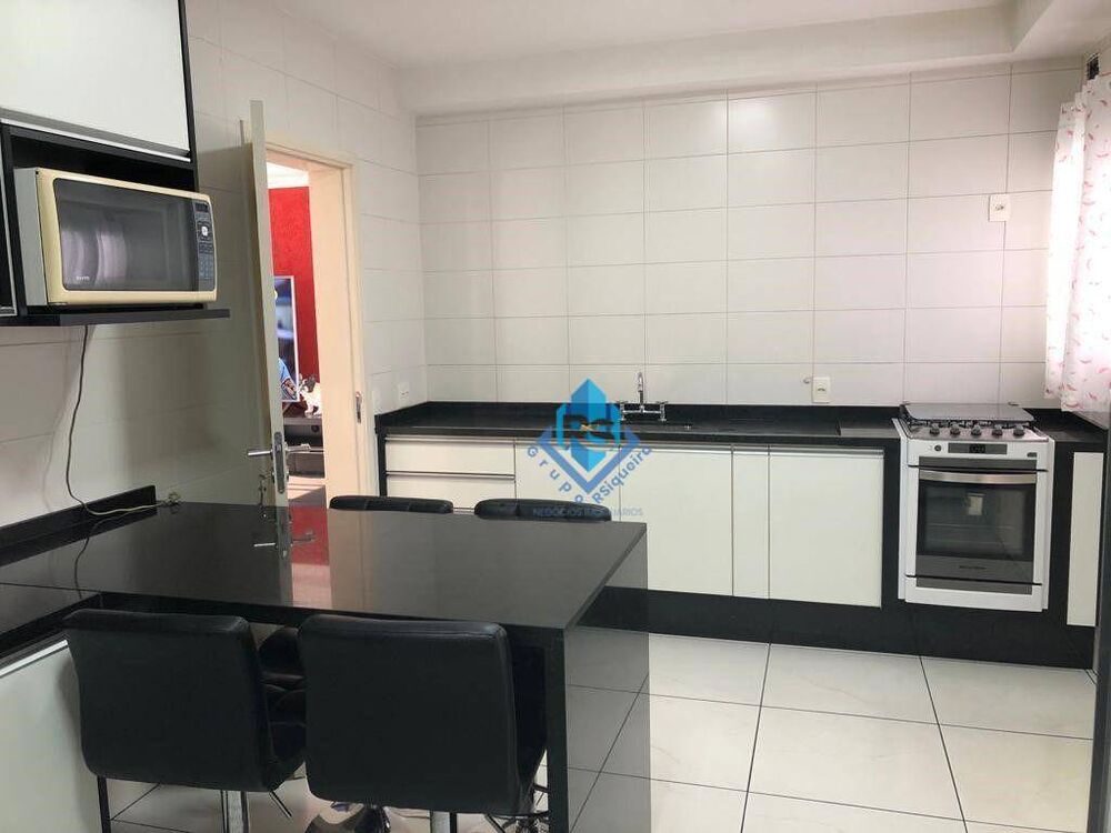 Apartamento à venda com 3 quartos, 128m² - Foto 1