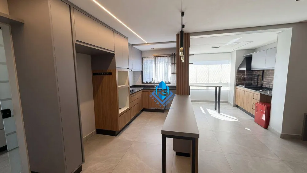 Apartamento, 3 quartos, 110 m² - Foto 2