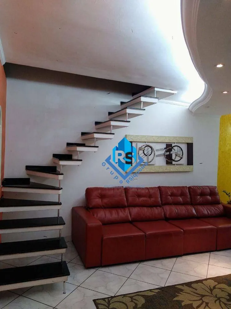 Sobrado, 3 quartos, 279 m² - Foto 2