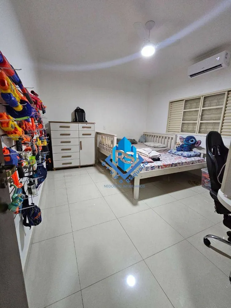 Casa, 3 quartos, 260 m² - Foto 7