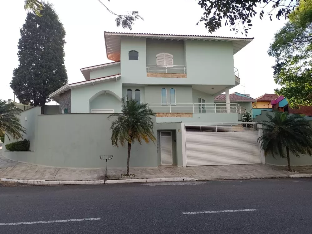 Sobrado à venda com 3 quartos, 380m² - Foto 1