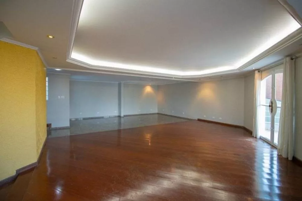 Sobrado à venda com 3 quartos, 380m² - Foto 3