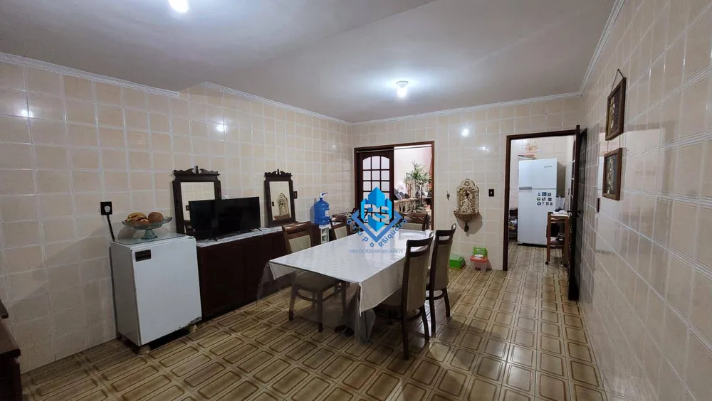 Sobrado, 2 quartos, 182 m² - Foto 1