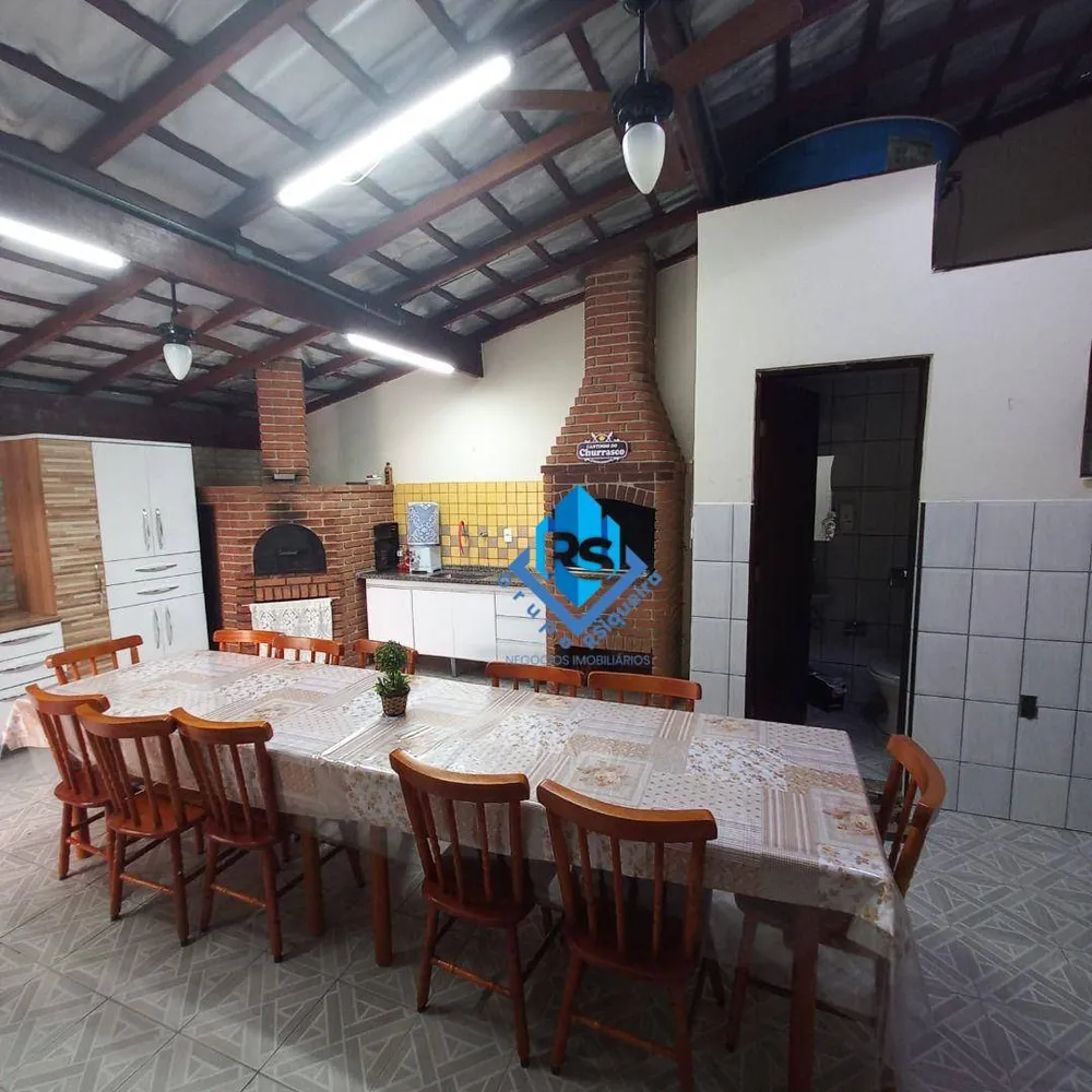 Casa, 2 quartos, 182 m² - Foto 1