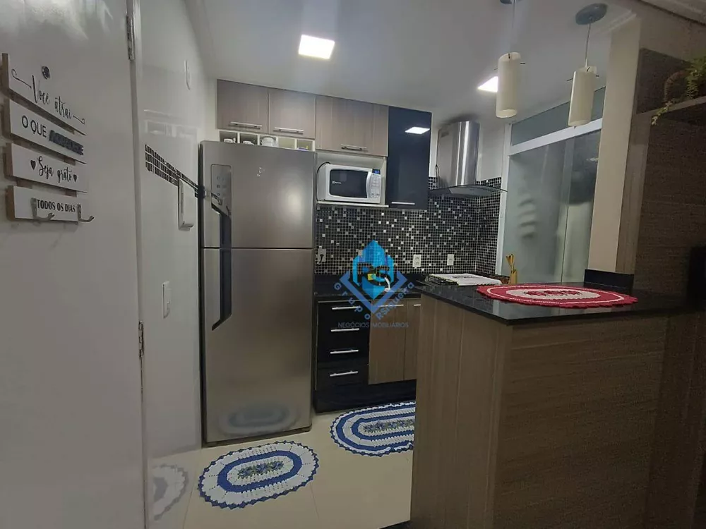 Apartamento à venda com 2 quartos, 44m² - Foto 4