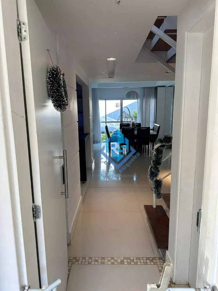 Sobrado à venda e aluguel com 3 quartos, 220m² - Foto 3