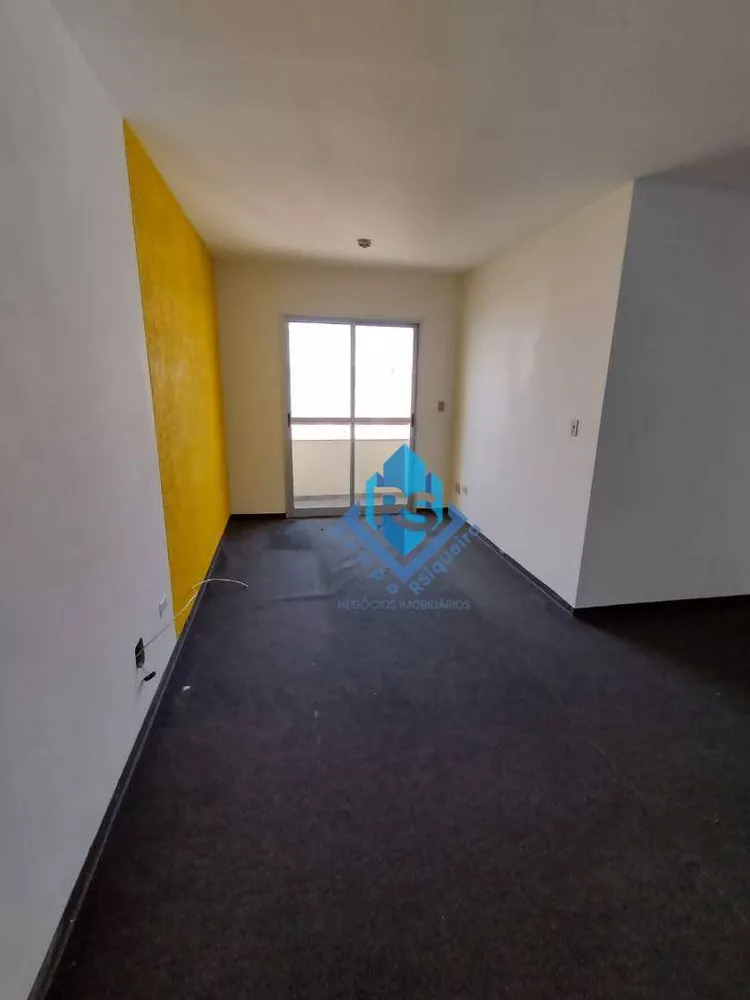 Apartamento à venda com 2 quartos, 55m² - Foto 2