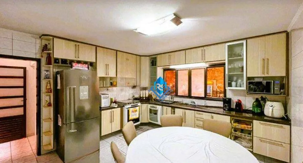 Sobrado, 4 quartos, 240 m² - Foto 5