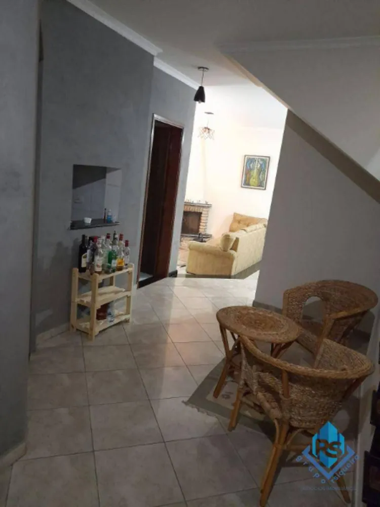 Sobrado, 3 quartos, 220 m² - Foto 2