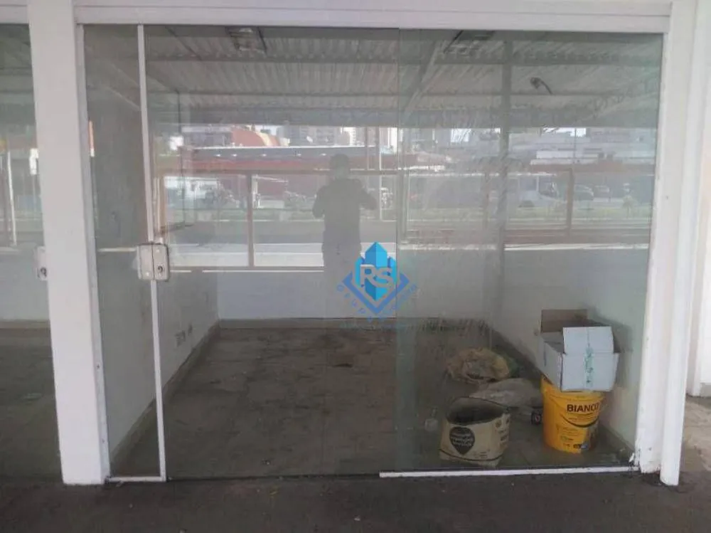 Loja-Salão, 635 m² - Foto 1